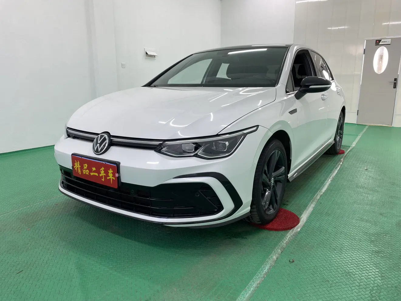 Volkswagen Golf  из Китая