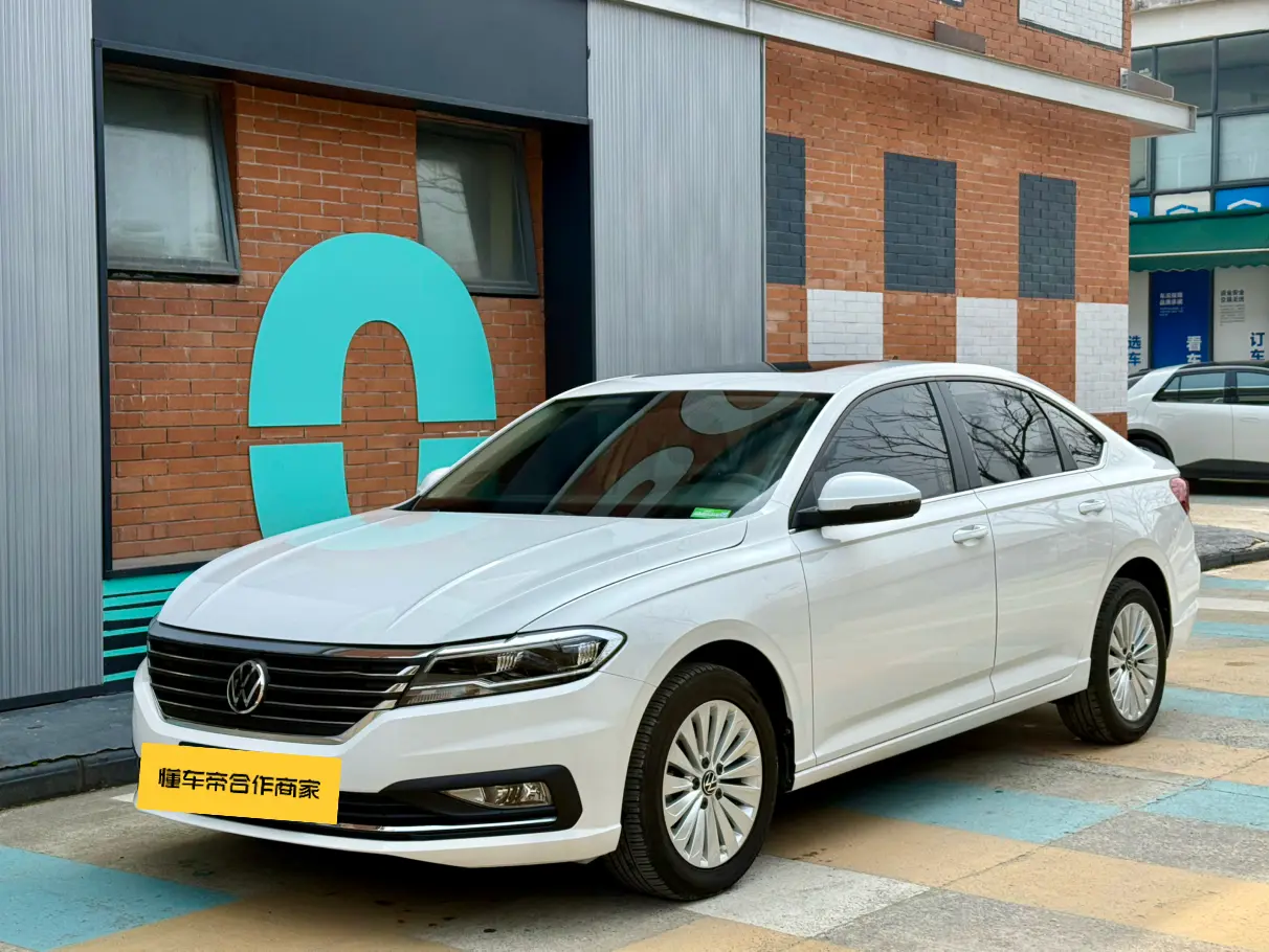 Volkswagen Lavida  из Китая