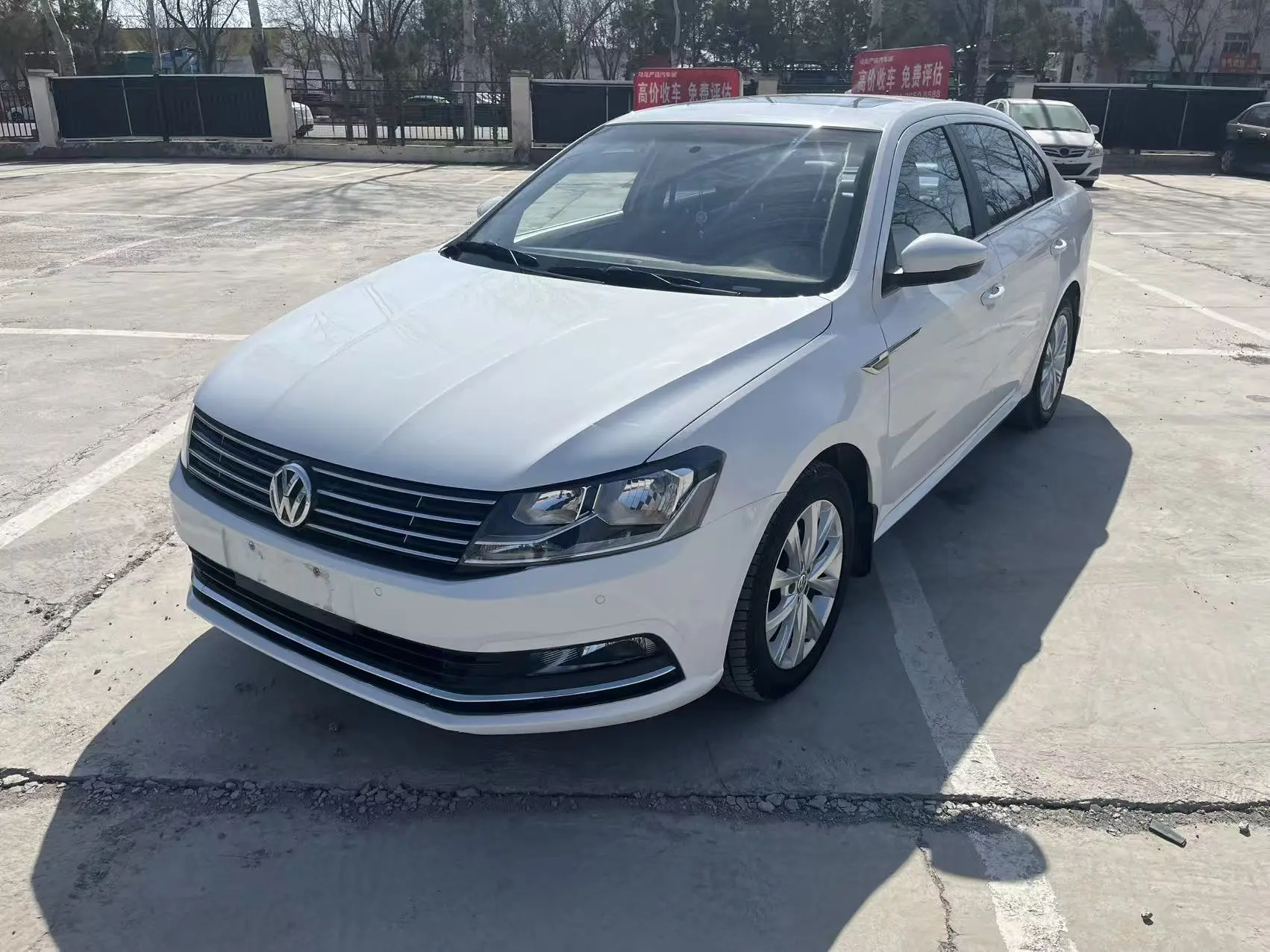 Volkswagen Lavida  из Китая