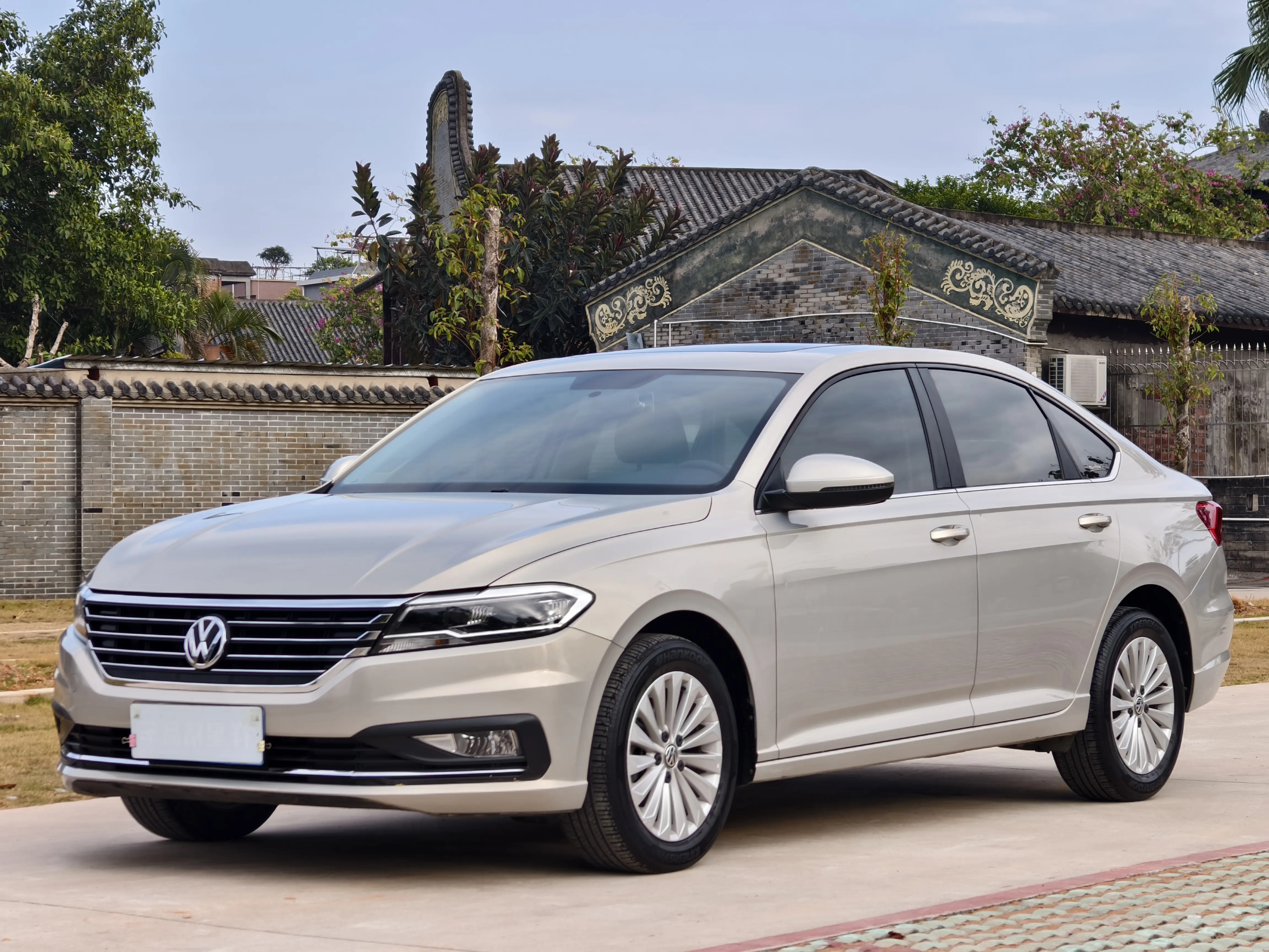 Volkswagen Lavida  из Китая