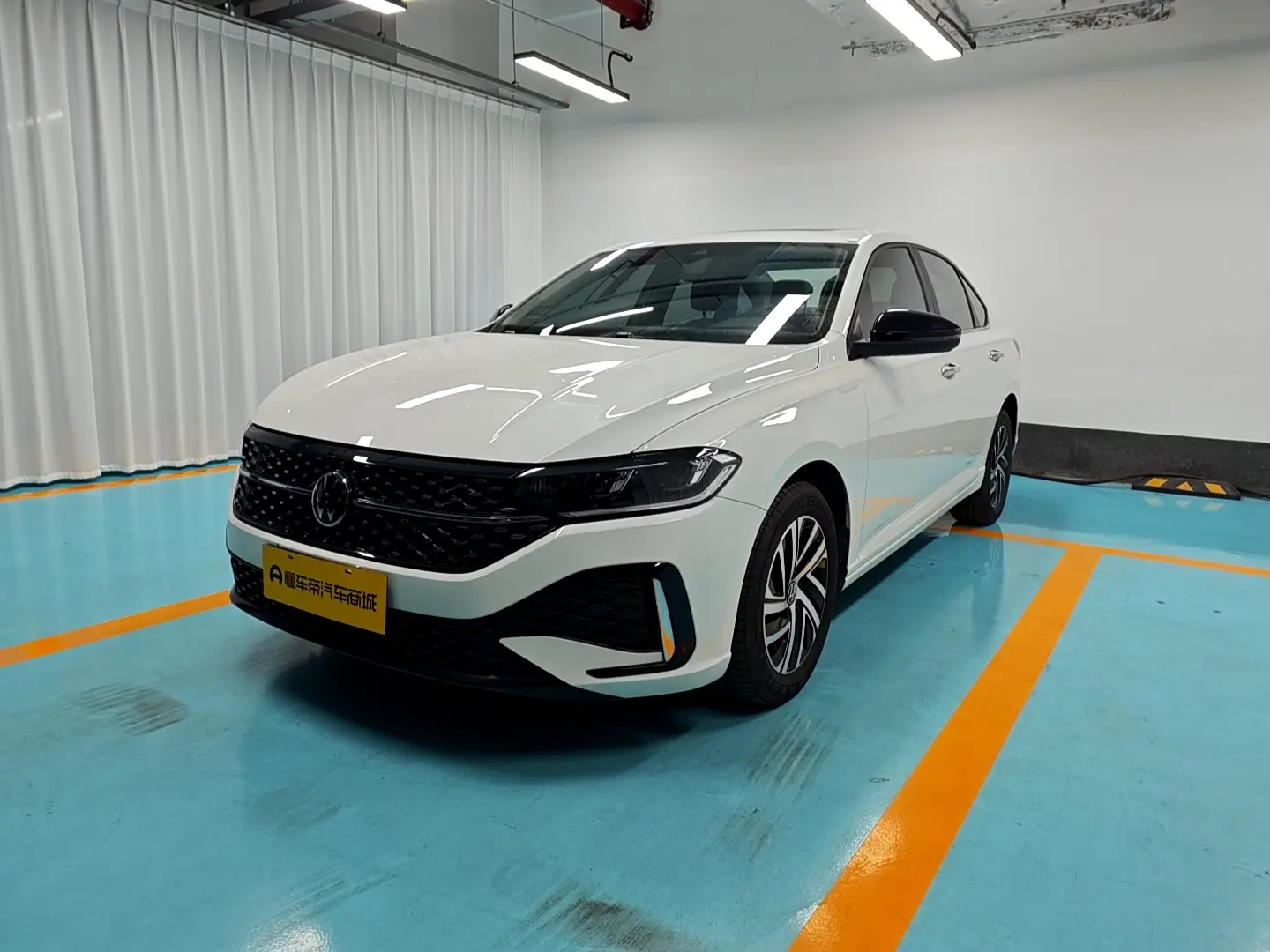 Volkswagen Lavida  из Китая