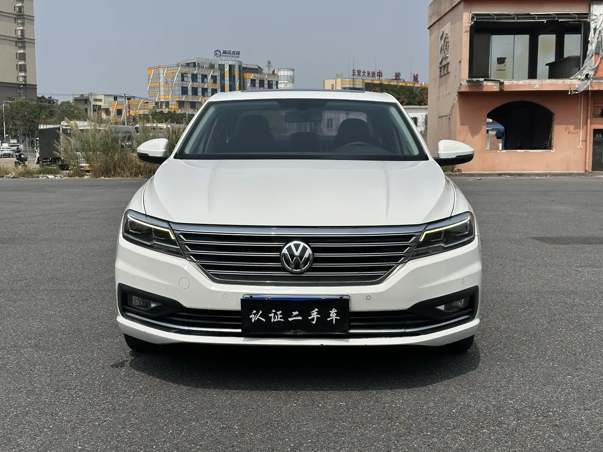 Volkswagen Lavida  из Китая