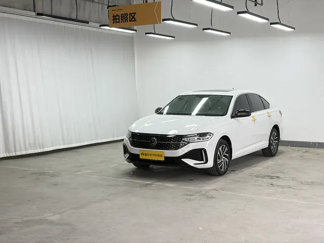 Volkswagen Lavida  из Китая