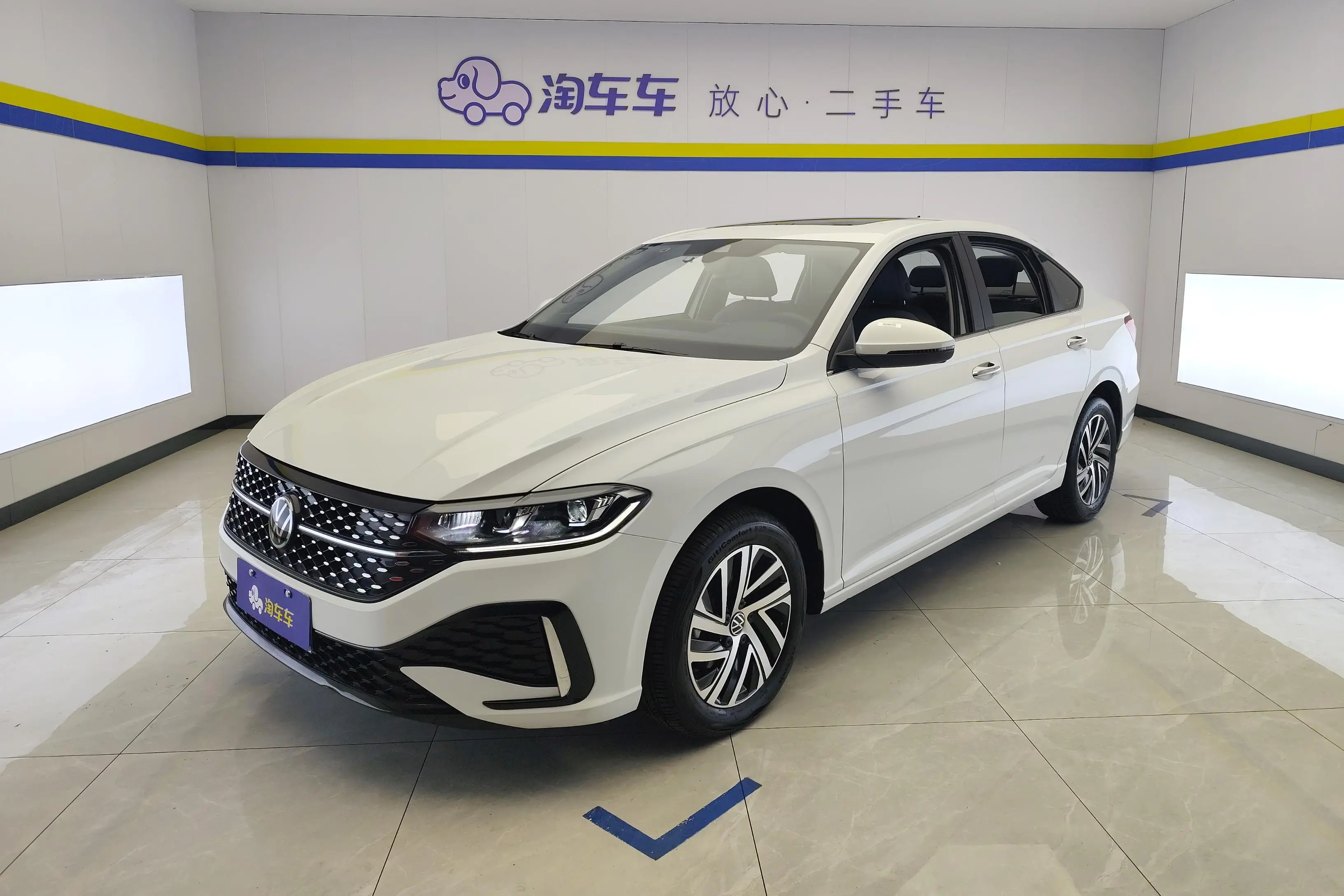 Volkswagen Lavida  из Китая