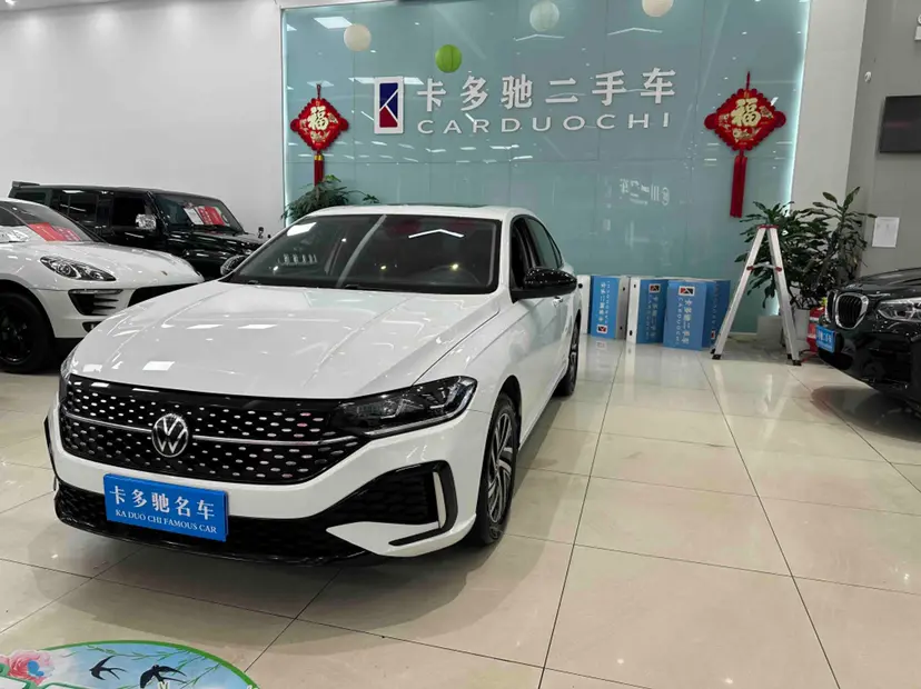 Volkswagen Lavida  из Китая