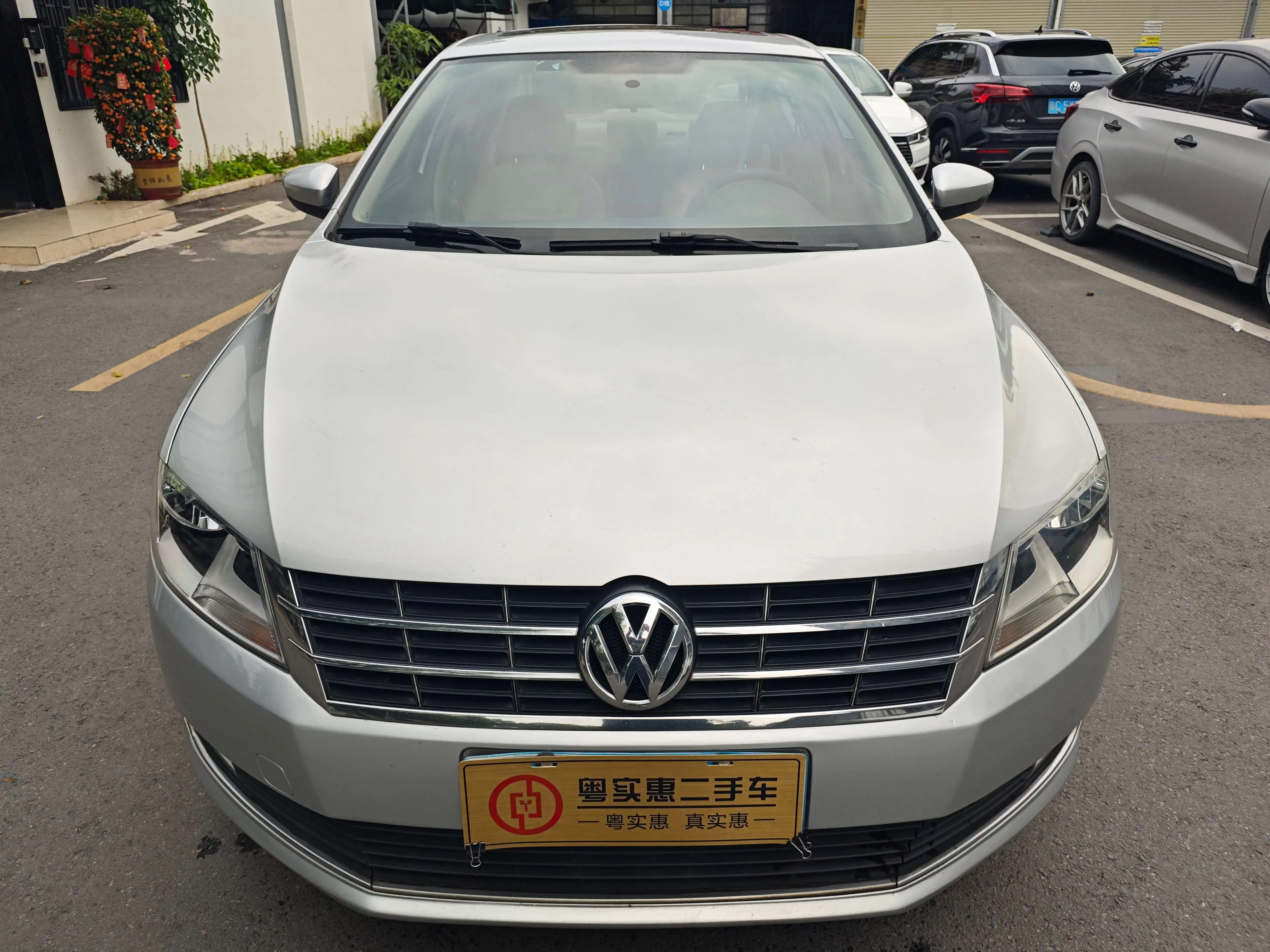 Volkswagen Lavida  из Китая