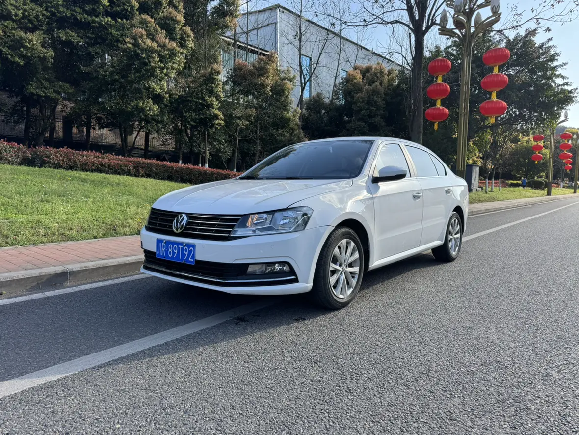 Volkswagen Lavida  из Китая