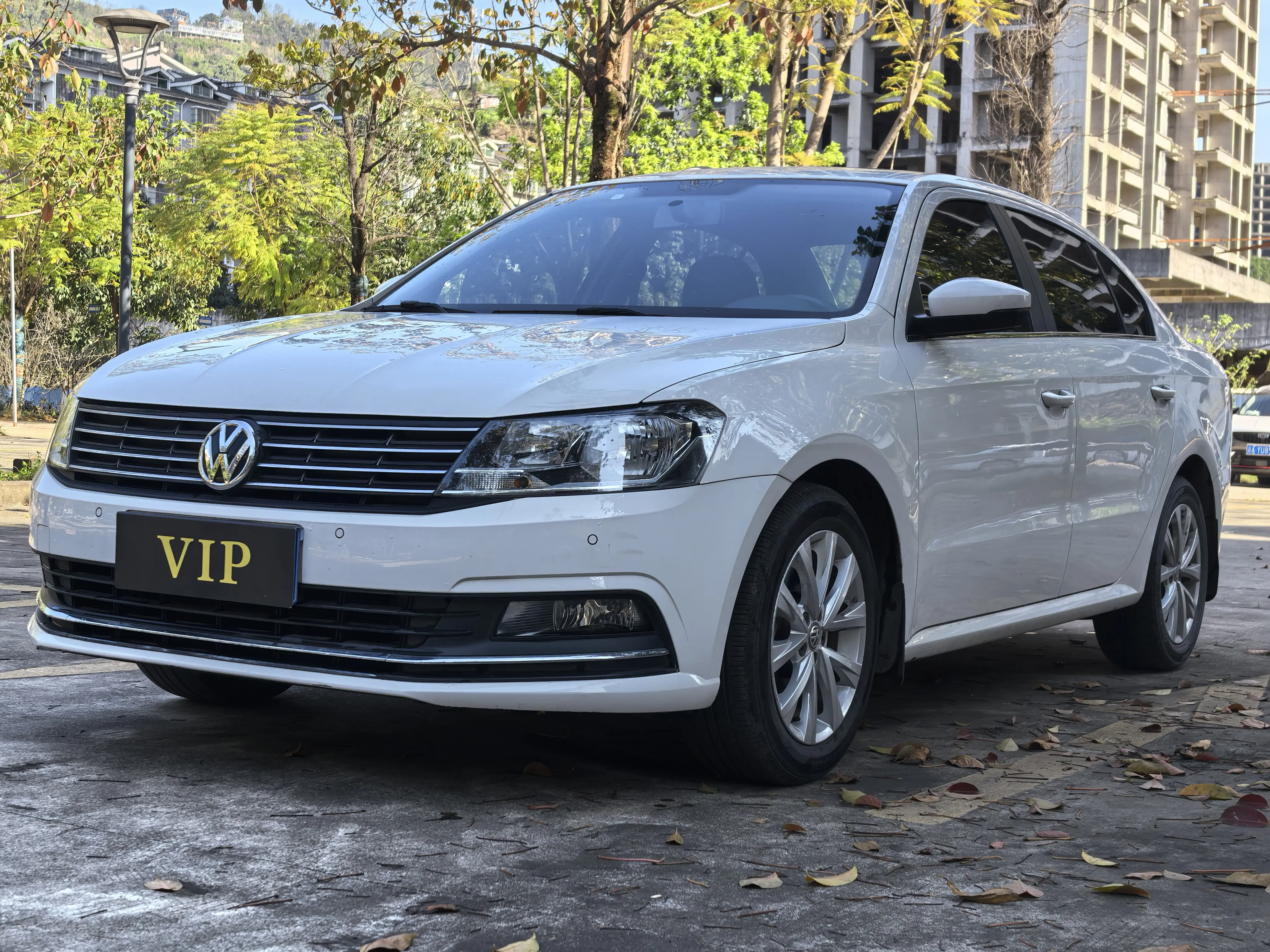 Volkswagen Lavida  из Китая