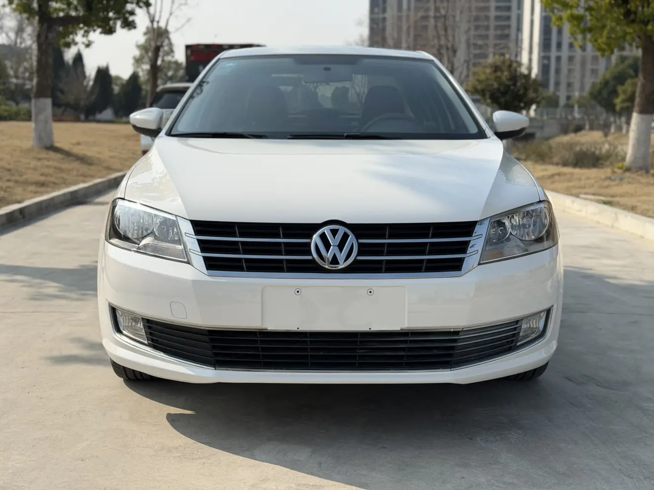 Volkswagen Lavida  из Китая