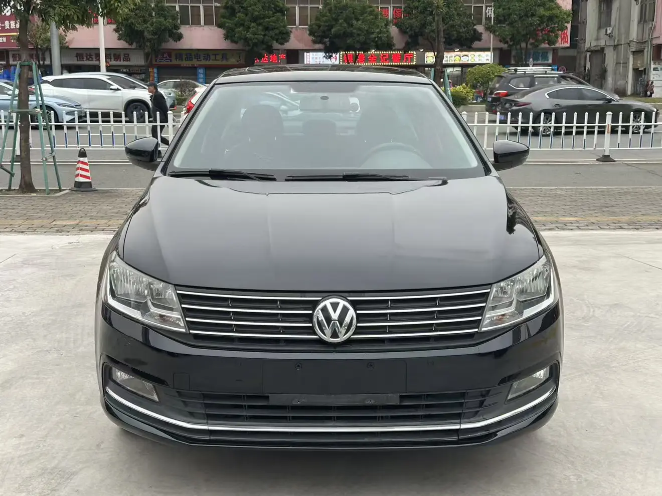 Volkswagen Lavida  из Китая