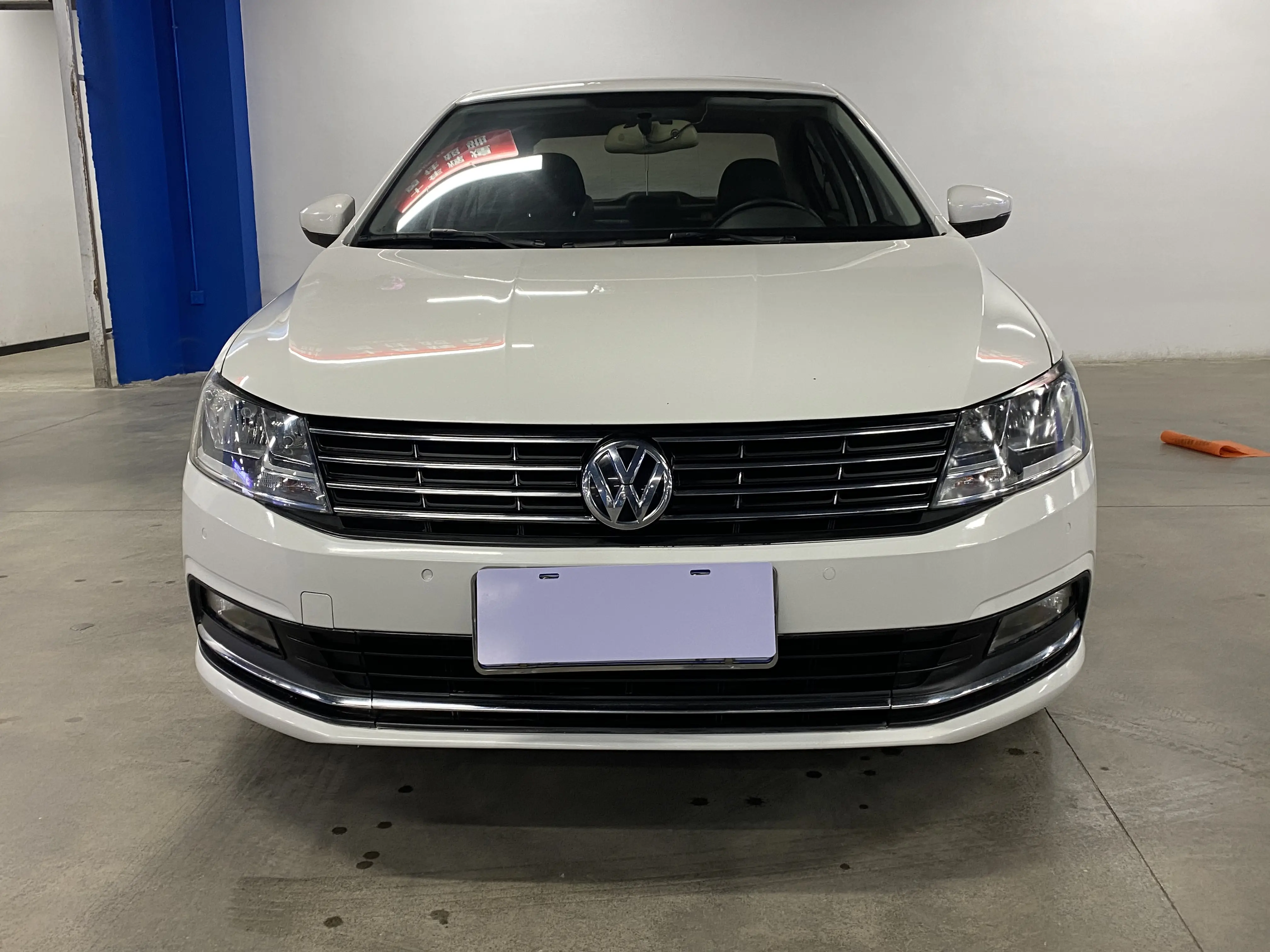 Volkswagen Lavida  из Китая