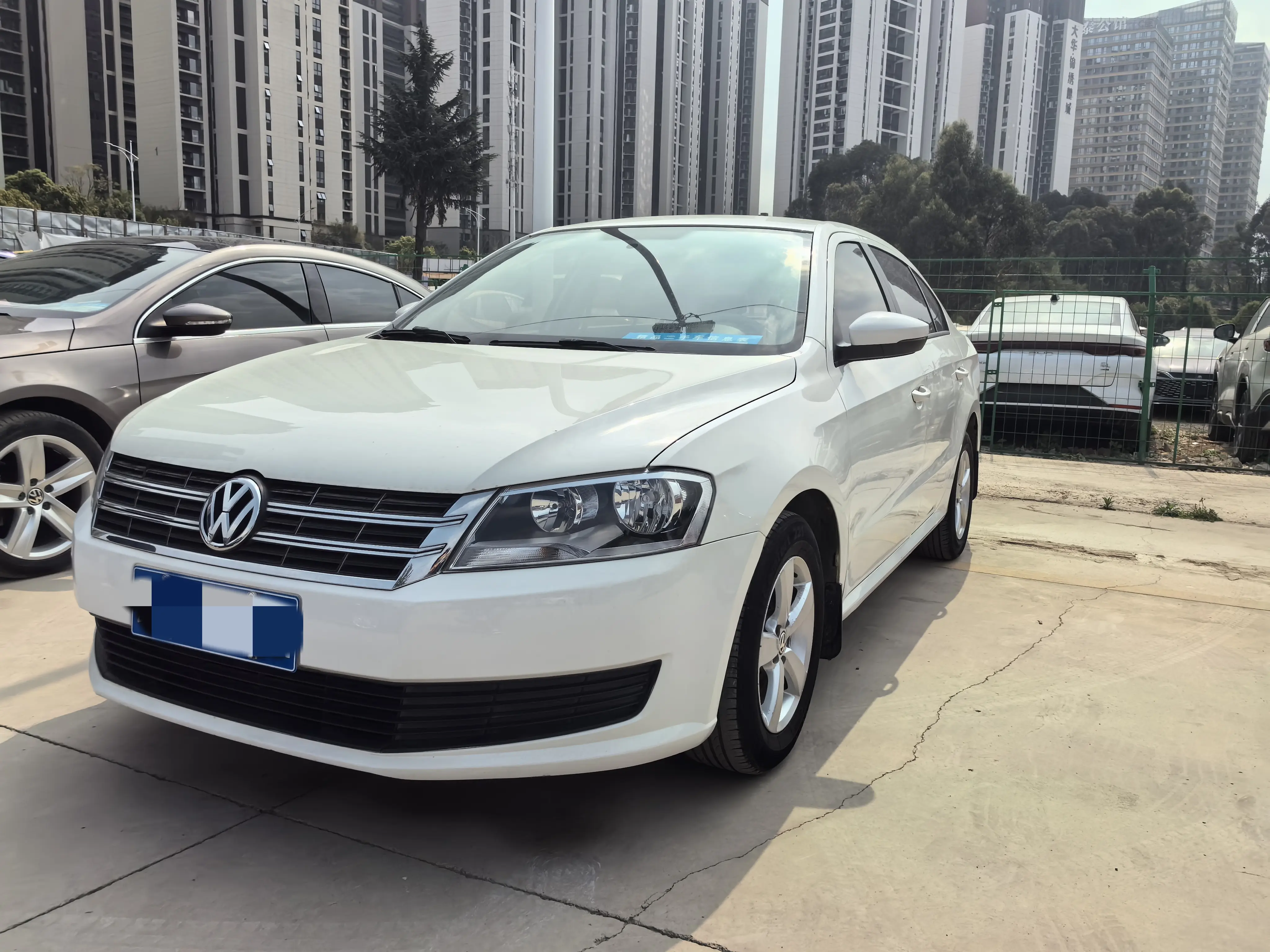 Volkswagen Lavida  из Китая