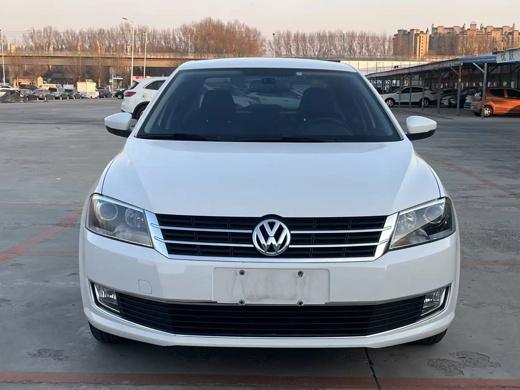 Volkswagen Lavida  из Китая