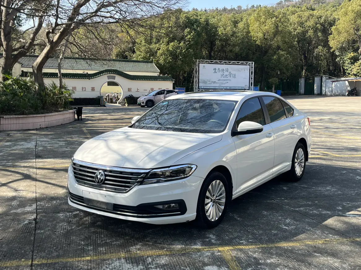 Volkswagen Lavida  из Китая