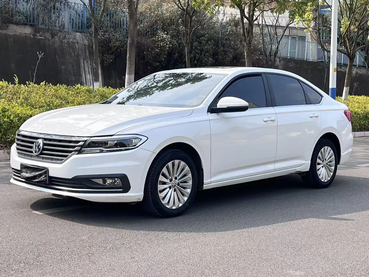 Volkswagen Lavida  из Китая