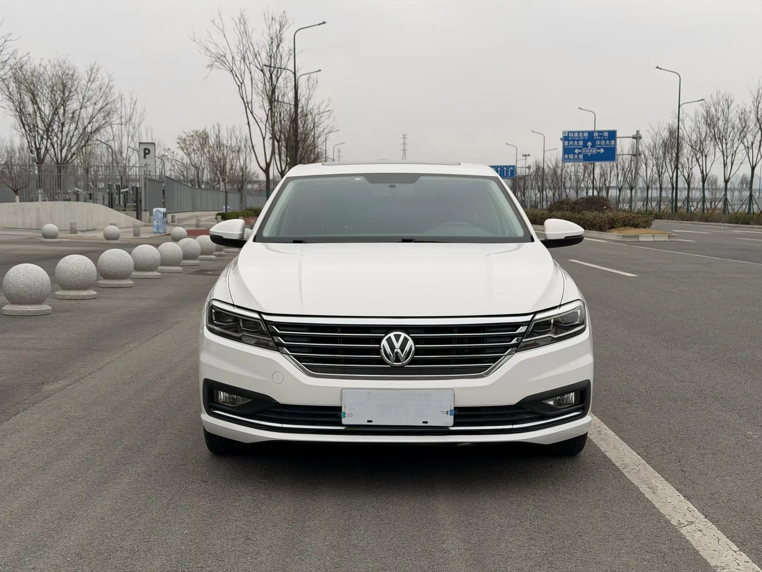 Volkswagen Lavida  из Китая