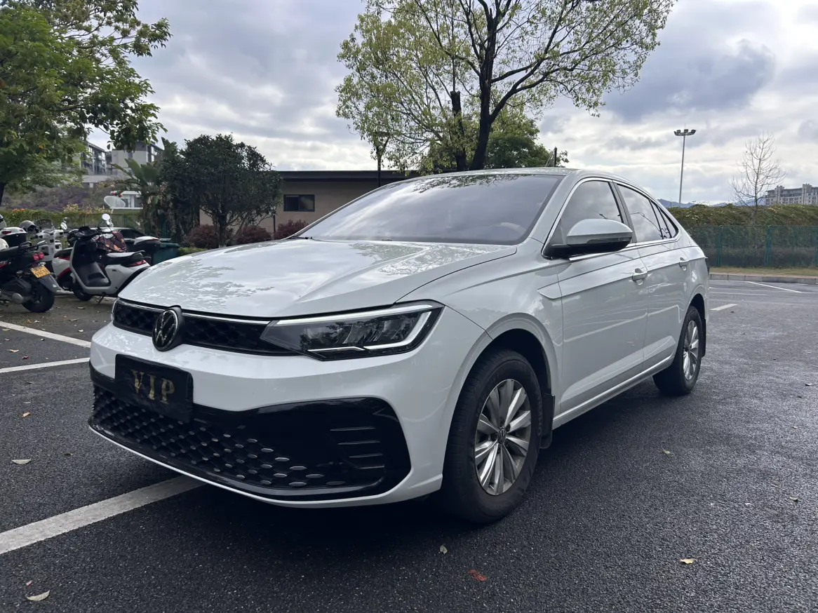 Volkswagen Lavida  из Китая