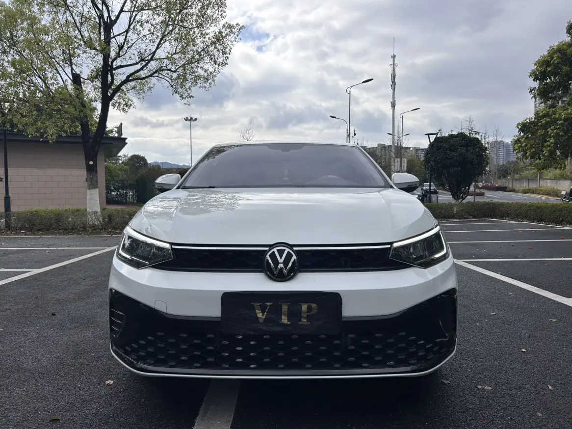 Volkswagen Lavida  из Китая