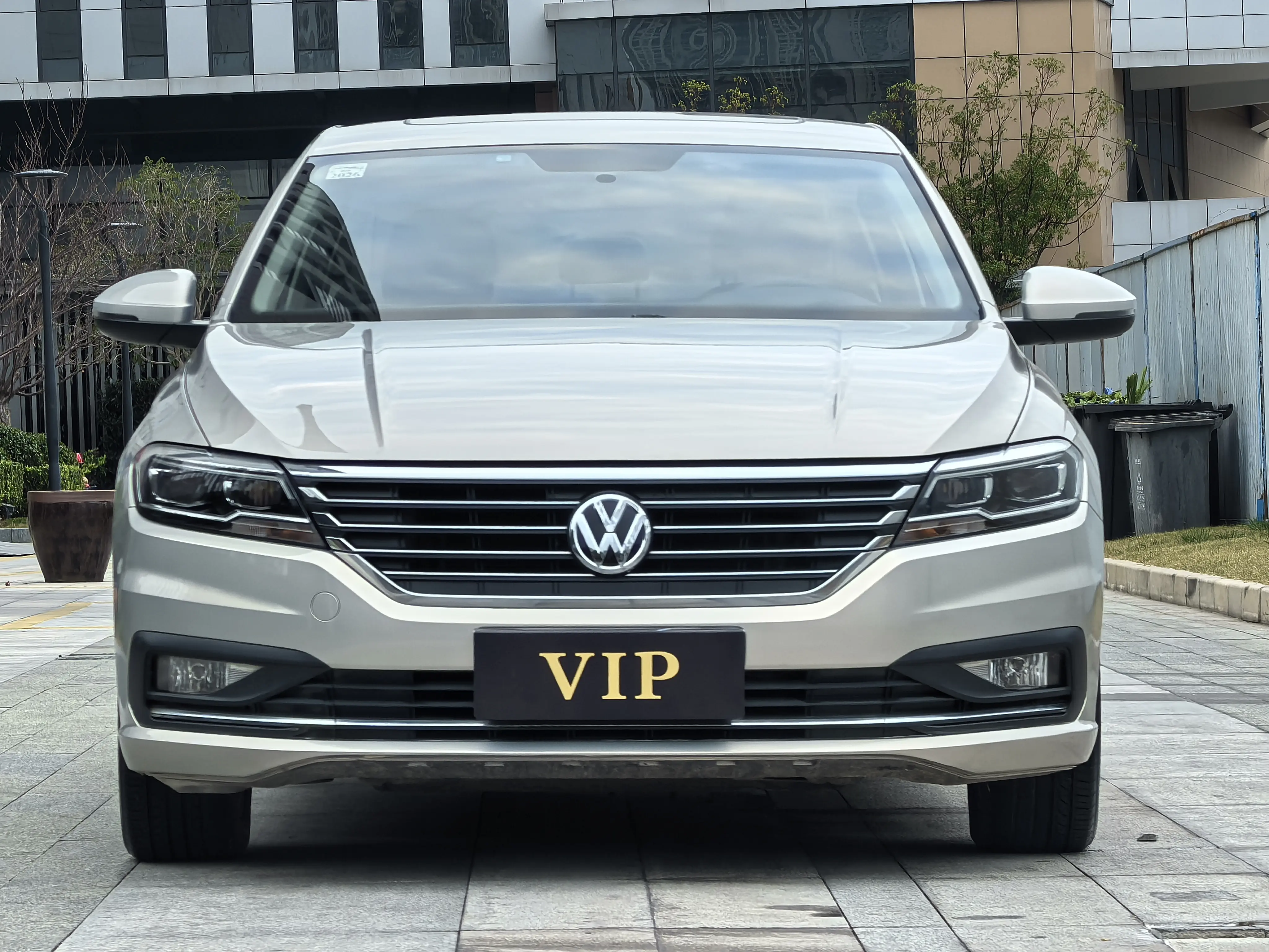 Volkswagen Lavida  из Китая