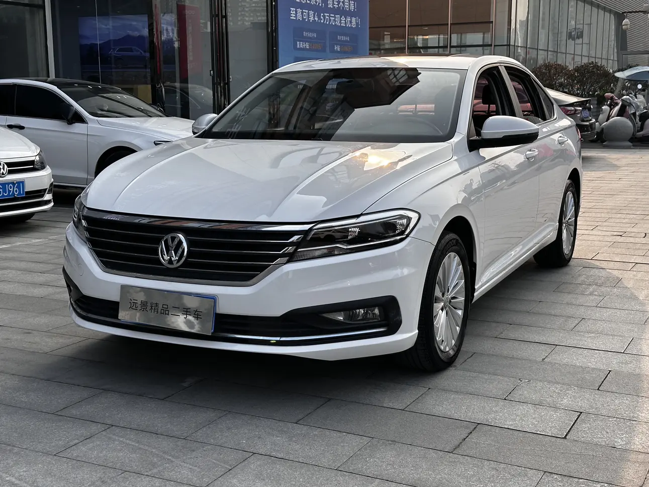 Volkswagen Lavida  из Китая