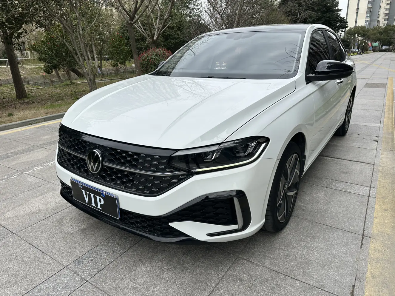 Volkswagen Lavida  из Китая