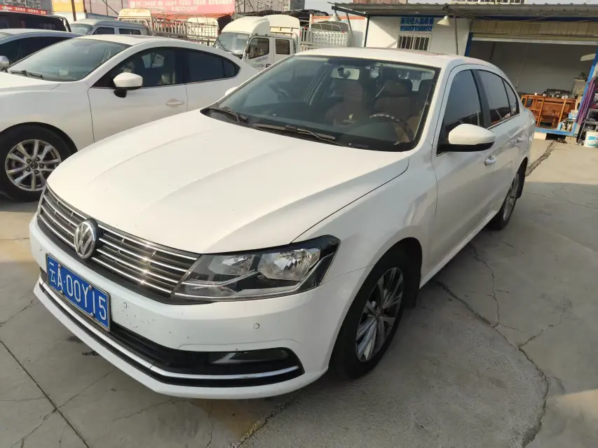 Volkswagen Lavida  из Китая