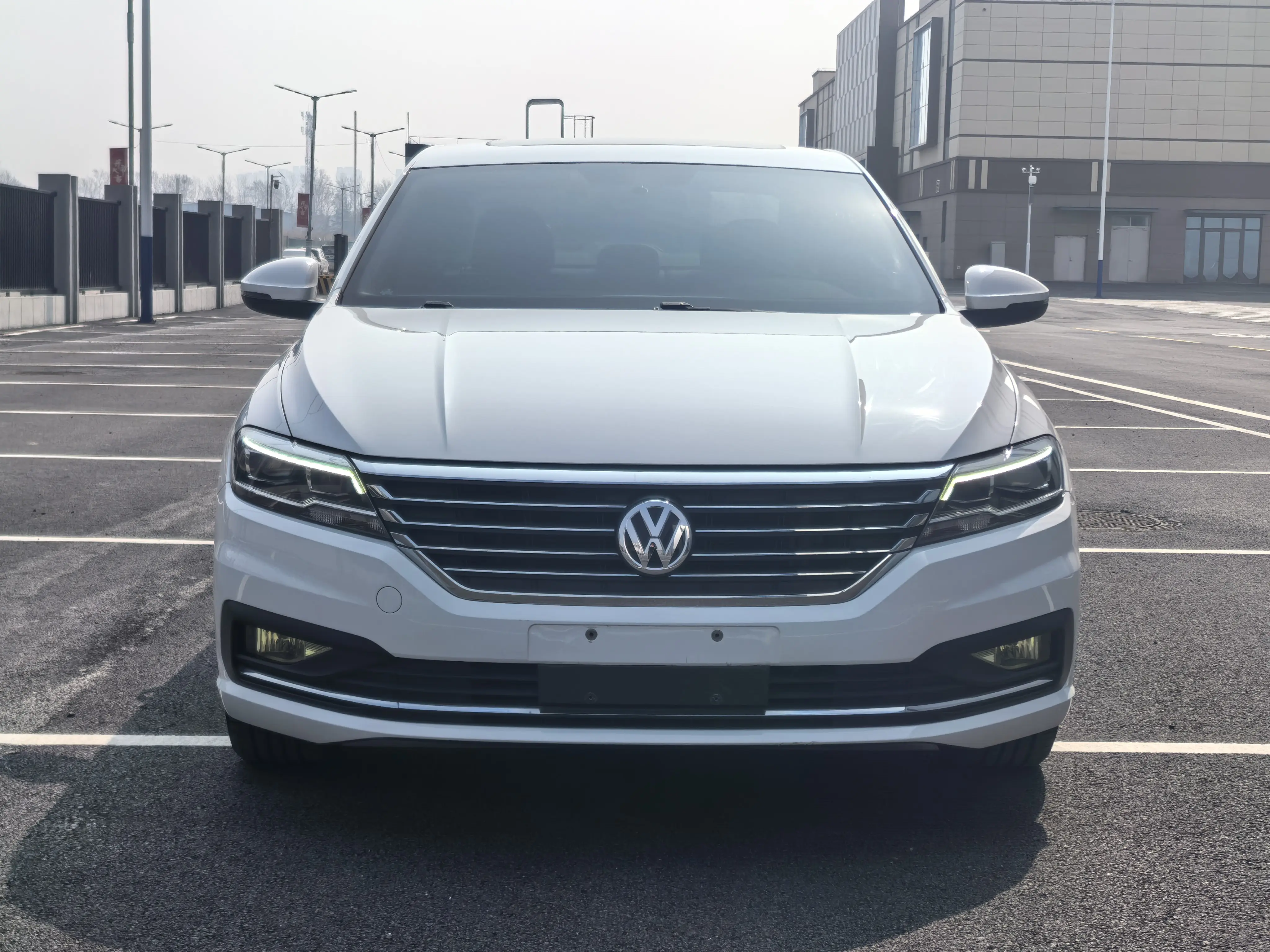 Volkswagen Lavida  из Китая