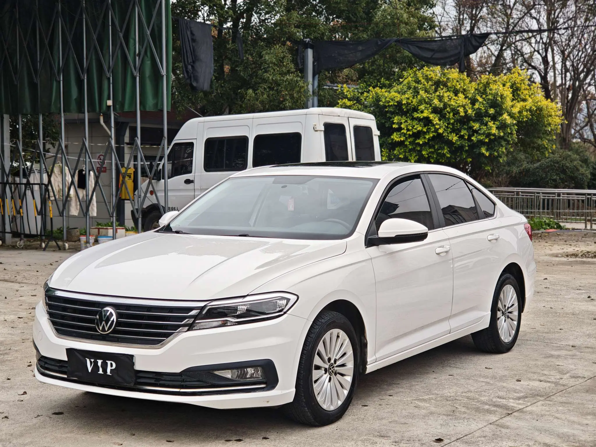 Volkswagen Lavida  из Китая