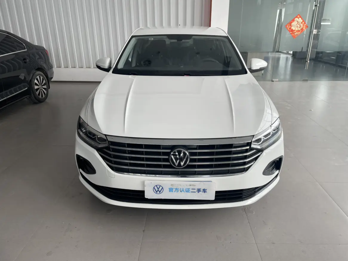 Volkswagen Lavida  из Китая
