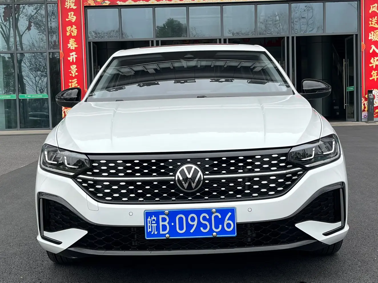 Volkswagen Lavida  из Китая