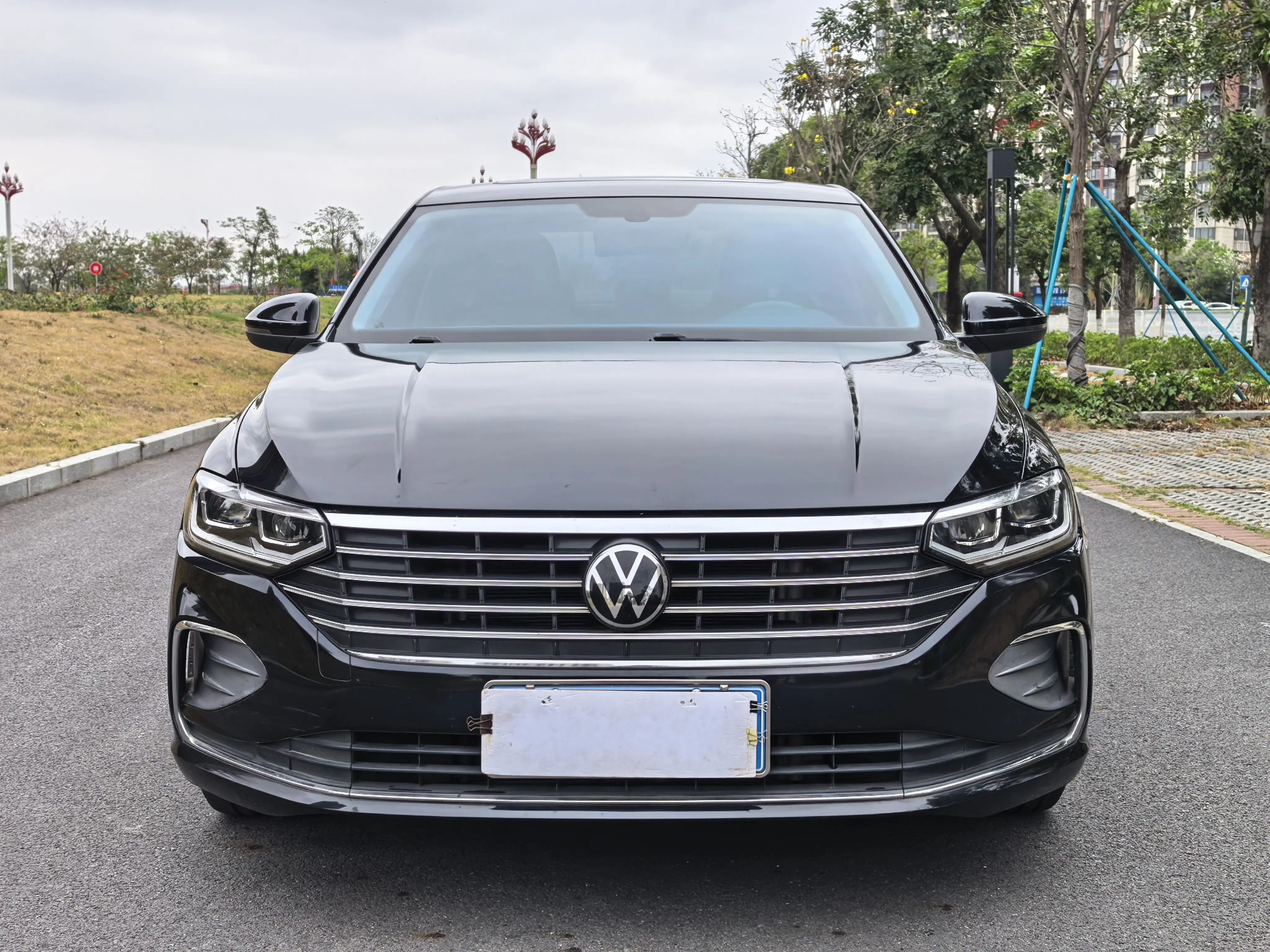 Volkswagen Lavida  из Китая