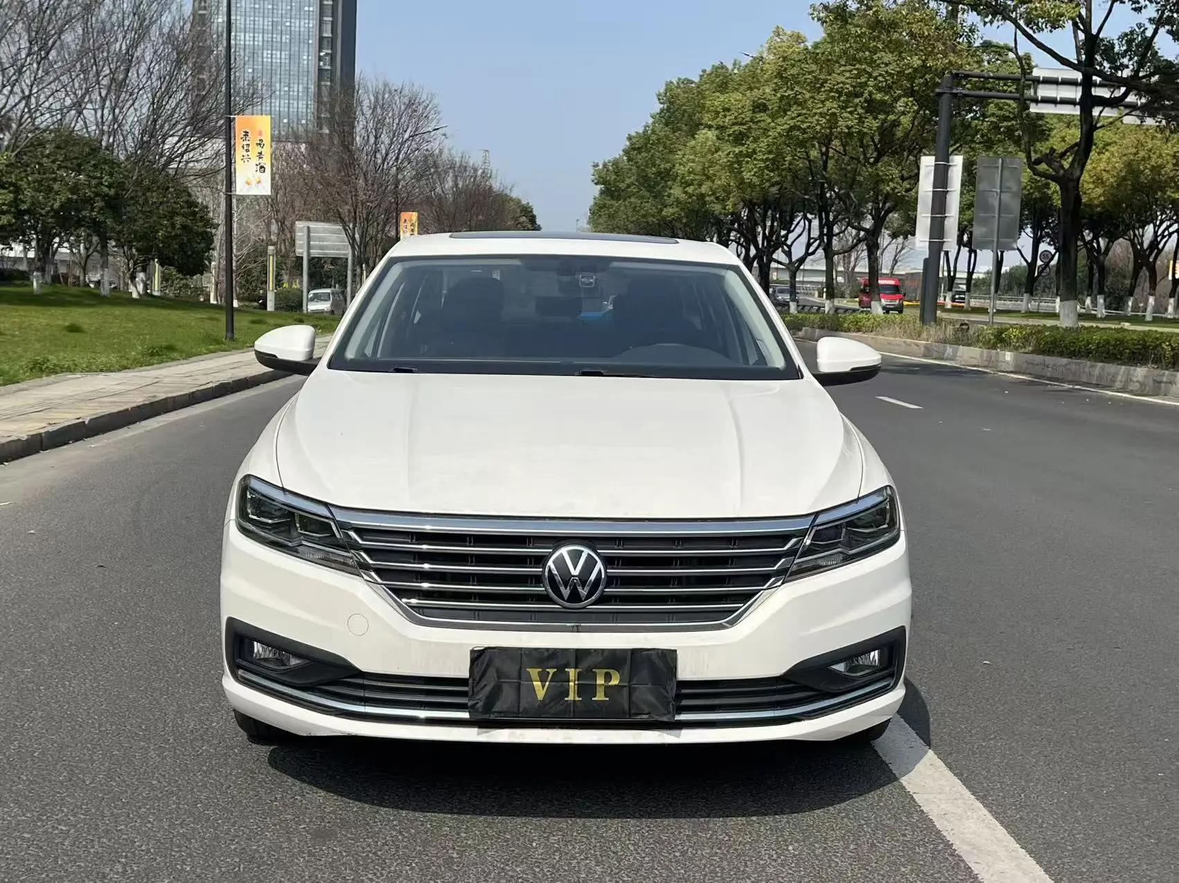 Volkswagen Lavida  из Китая