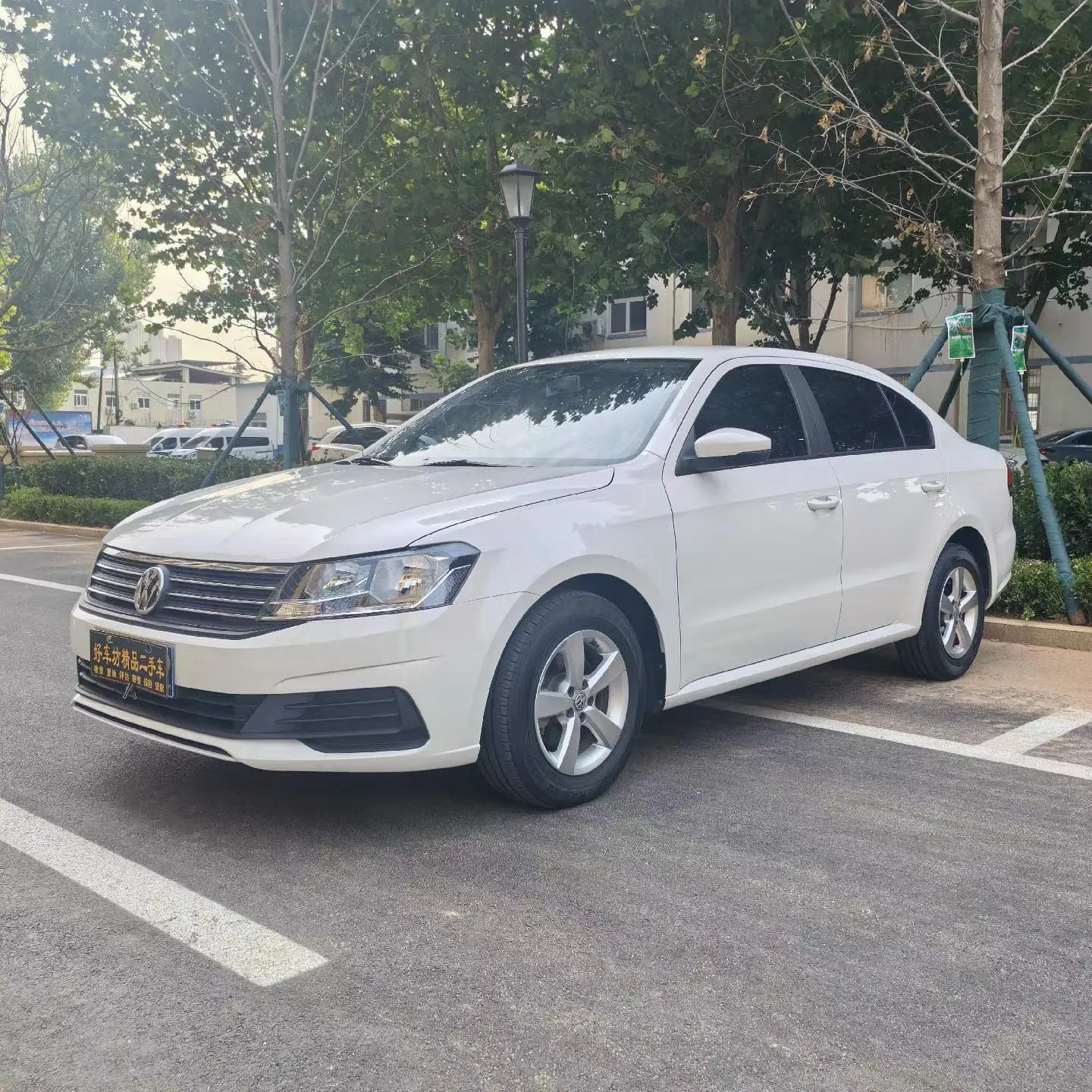 Volkswagen Lavida  из Китая