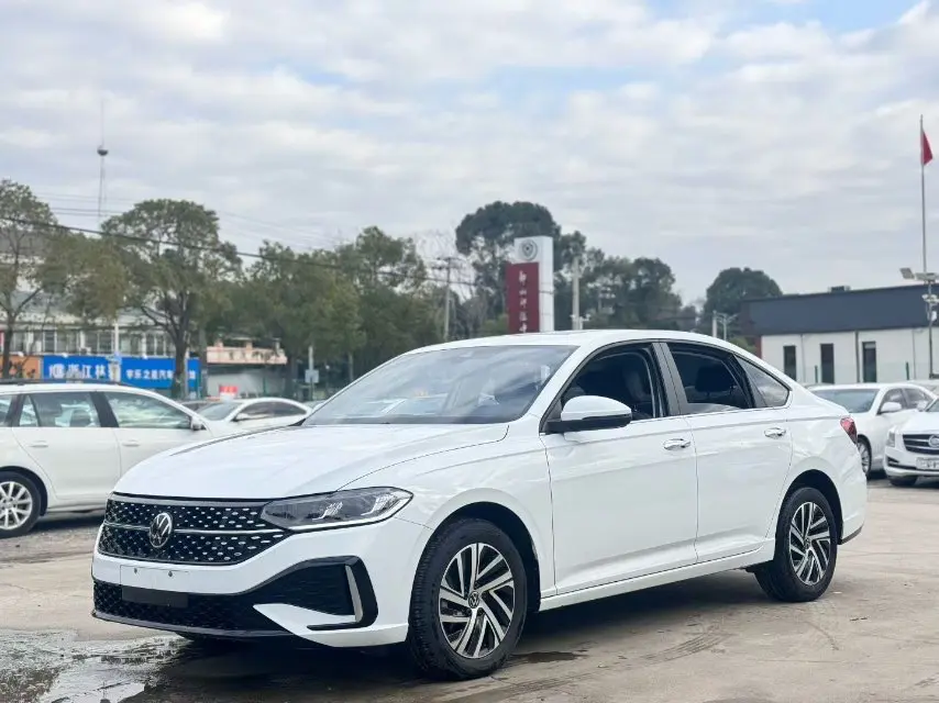 Volkswagen Lavida  из Китая