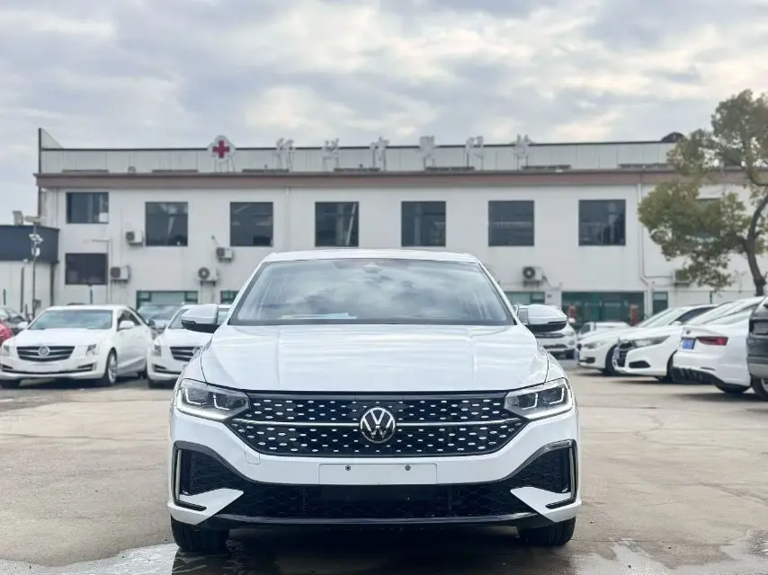 Volkswagen Lavida  из Китая