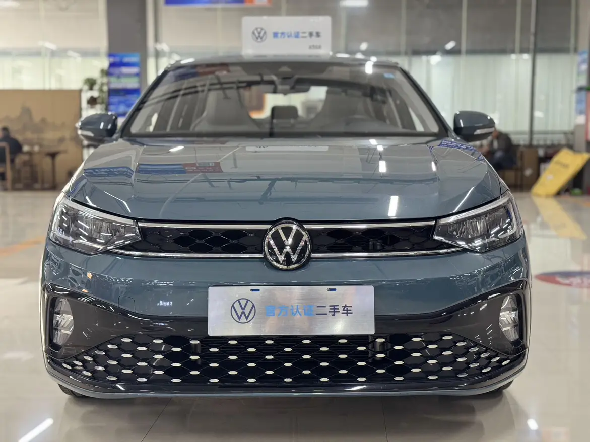 Volkswagen Lavida  из Китая