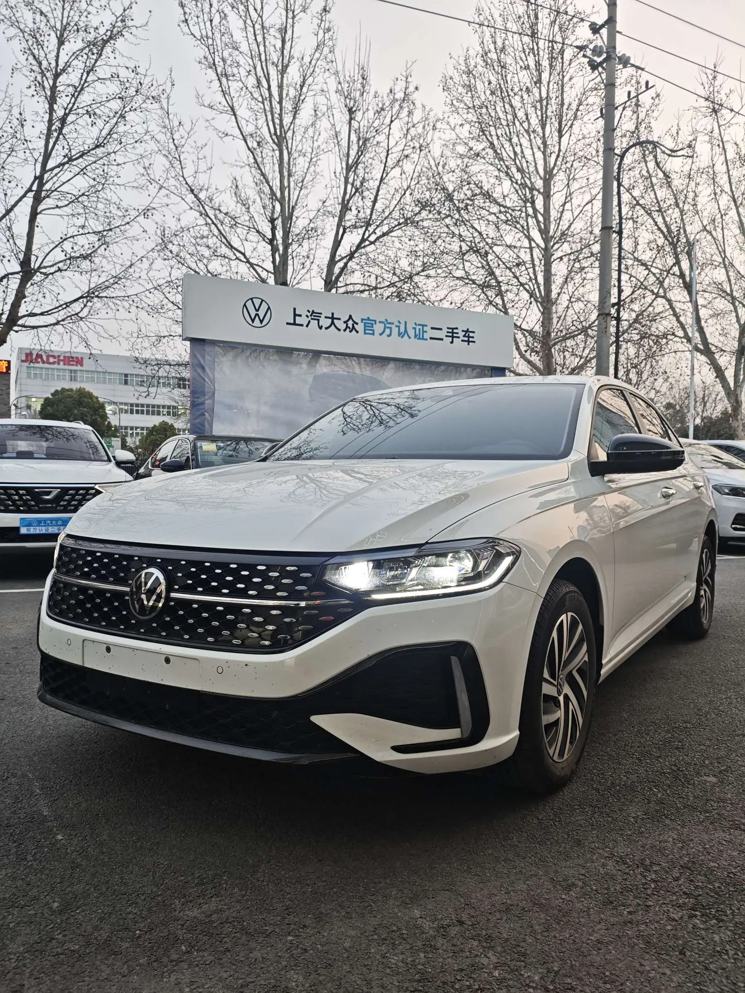 Volkswagen Lavida  из Китая