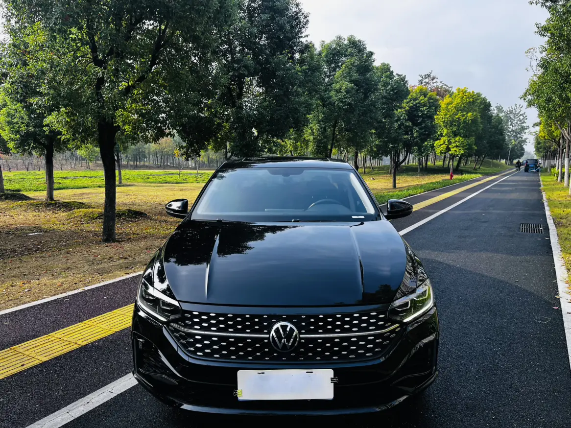 Volkswagen Lavida  из Китая