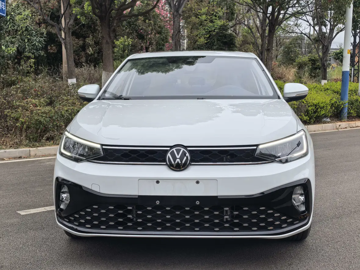Volkswagen Lavida  из Китая