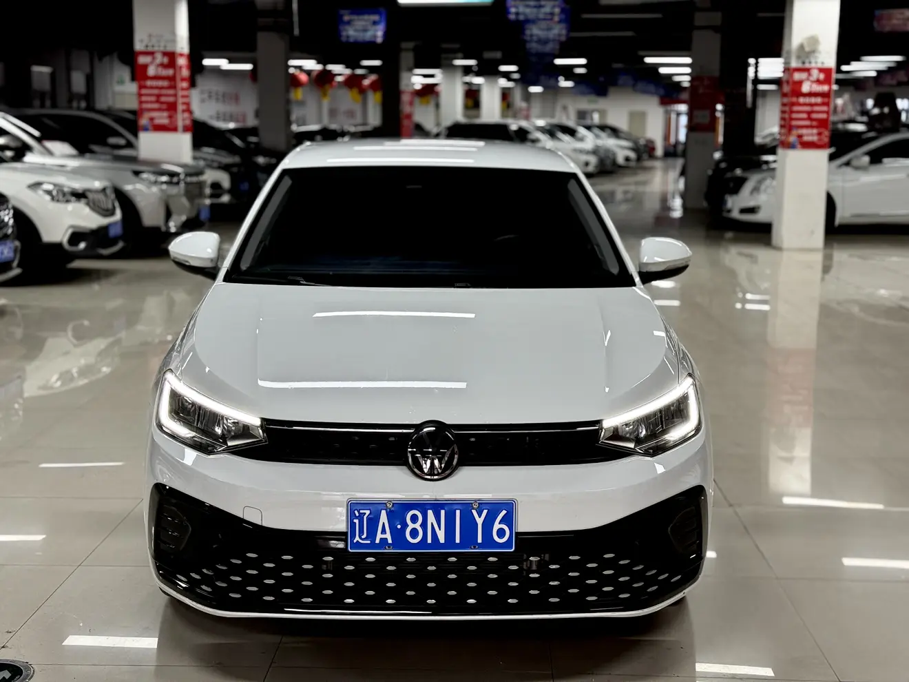 Volkswagen Lavida  из Китая