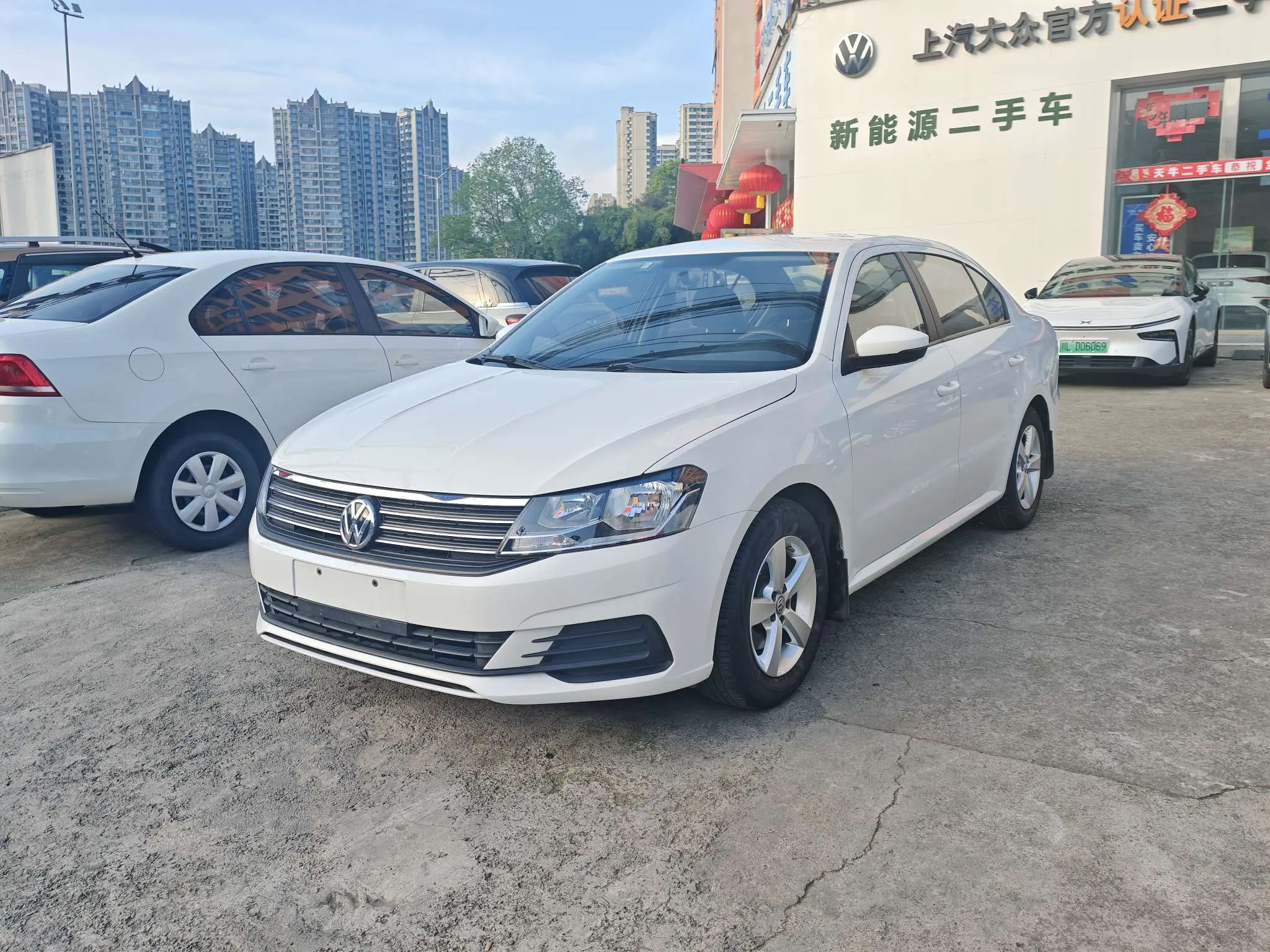 Volkswagen Lavida  из Китая