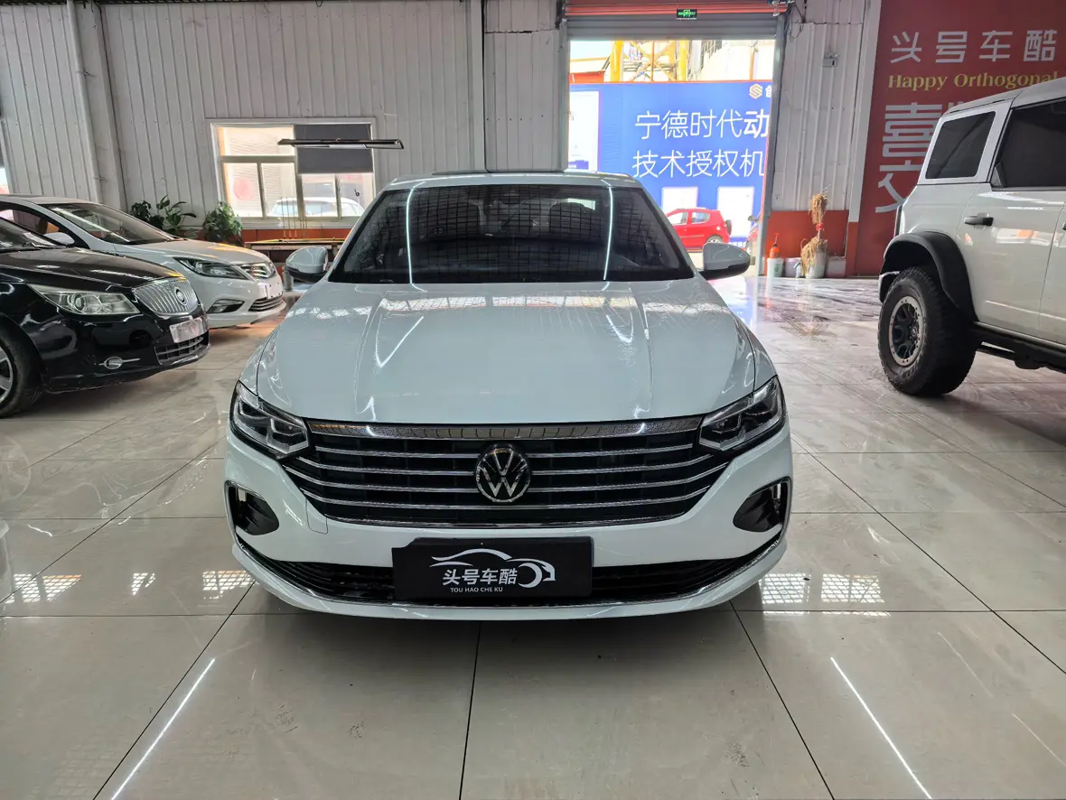 Volkswagen Lavida  из Китая