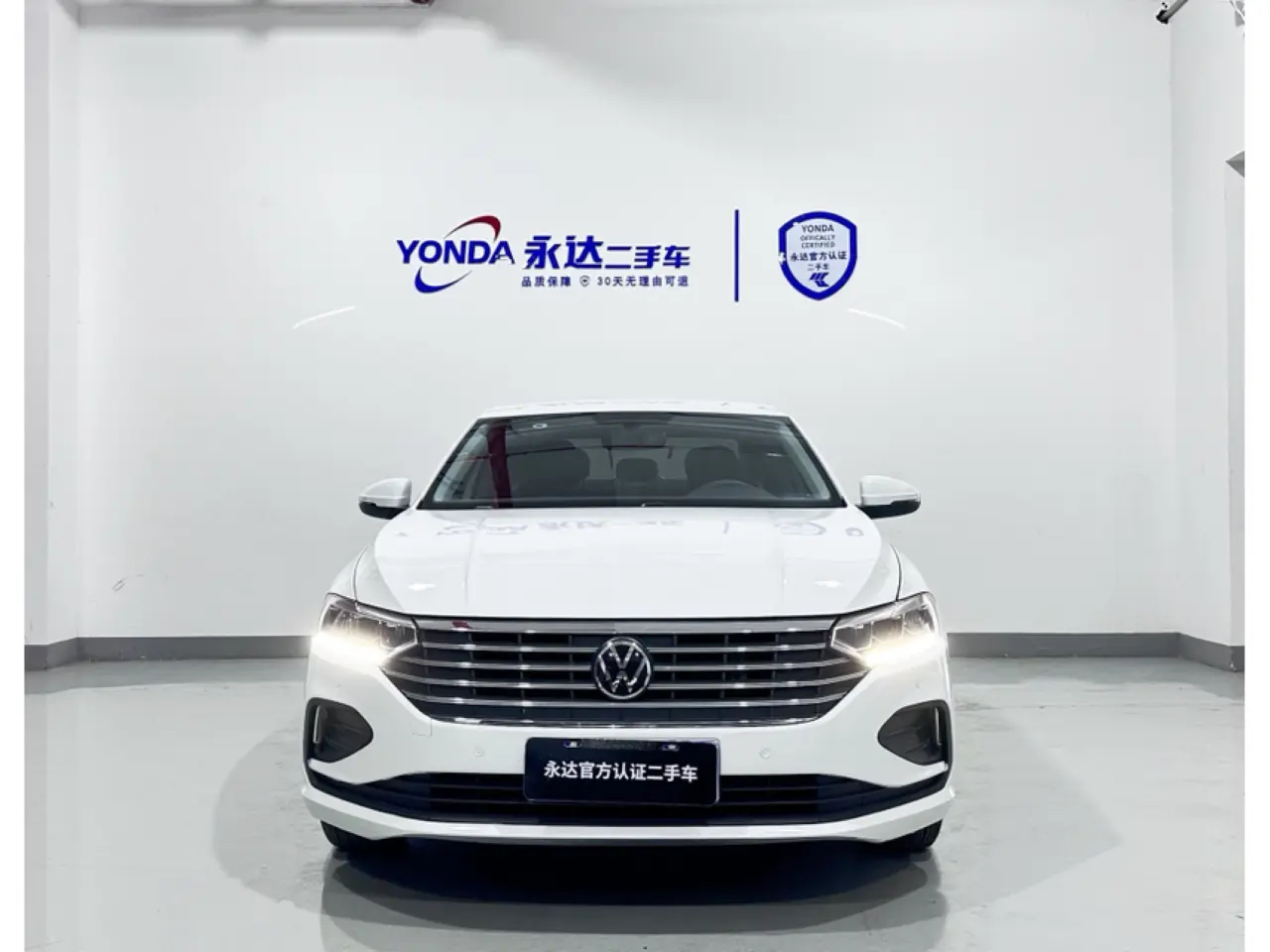 Volkswagen Lavida  из Китая