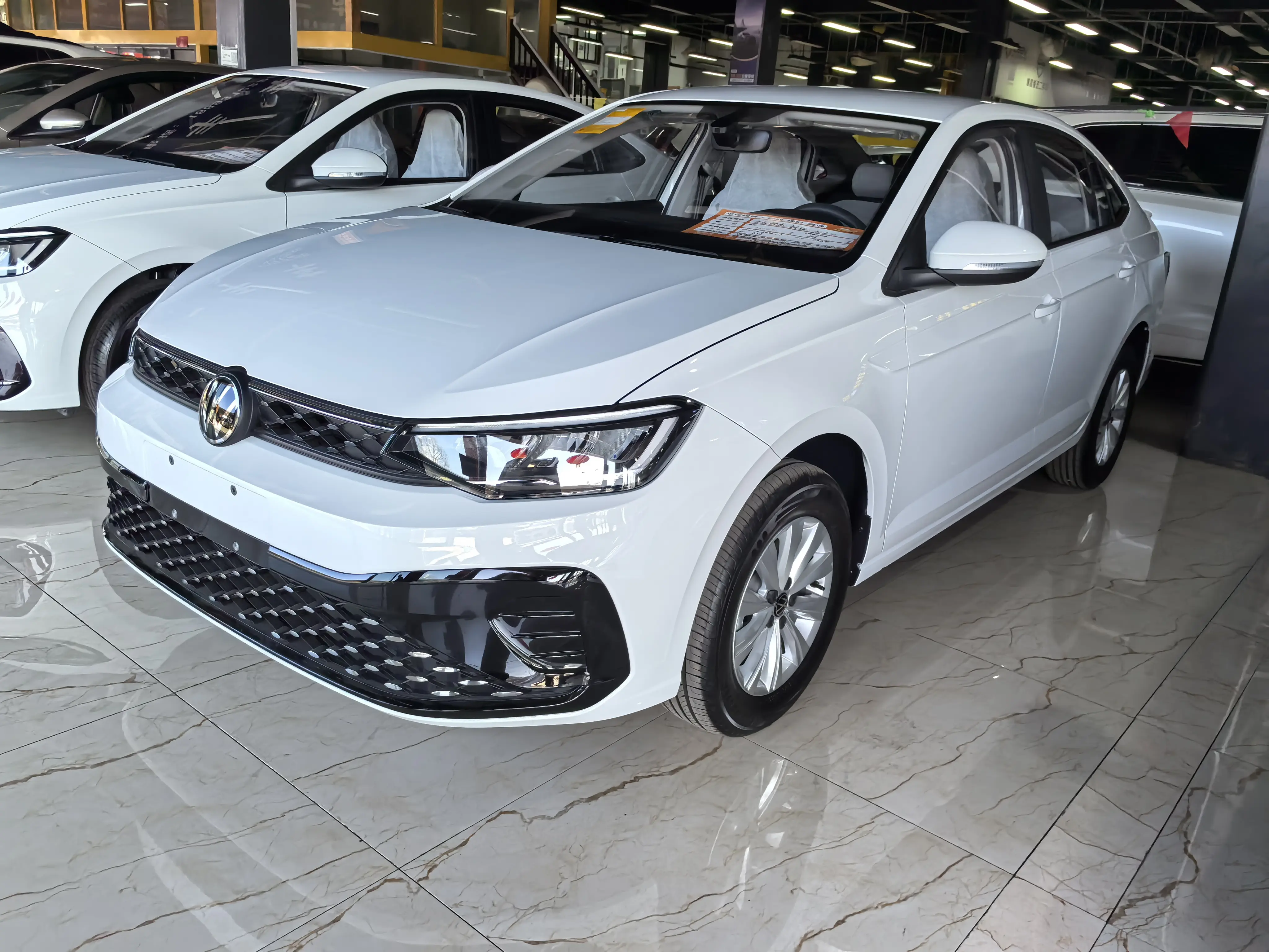 Volkswagen Lavida  из Китая