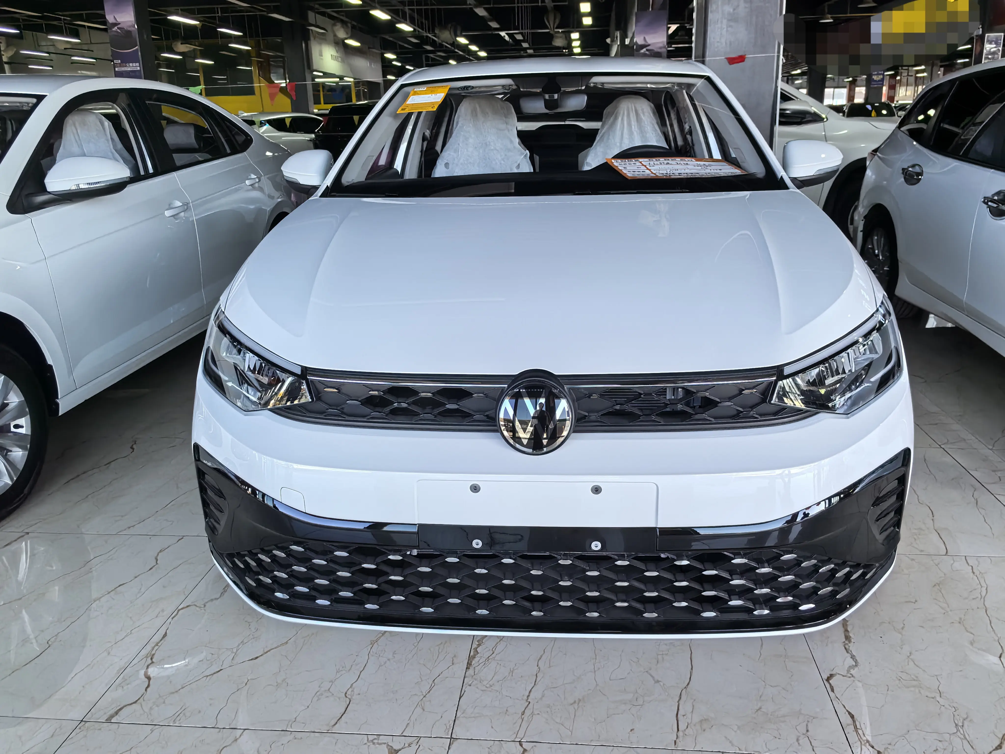 Volkswagen Lavida  из Китая