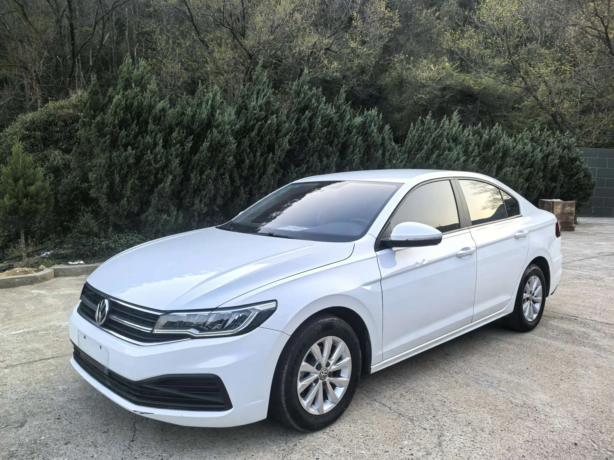 Volkswagen Bora  из Китая