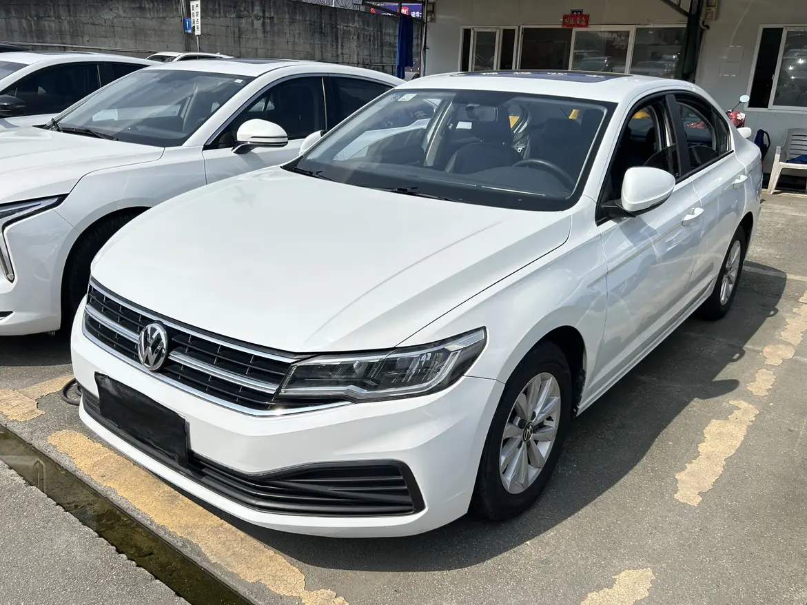 Volkswagen Bora  из Китая