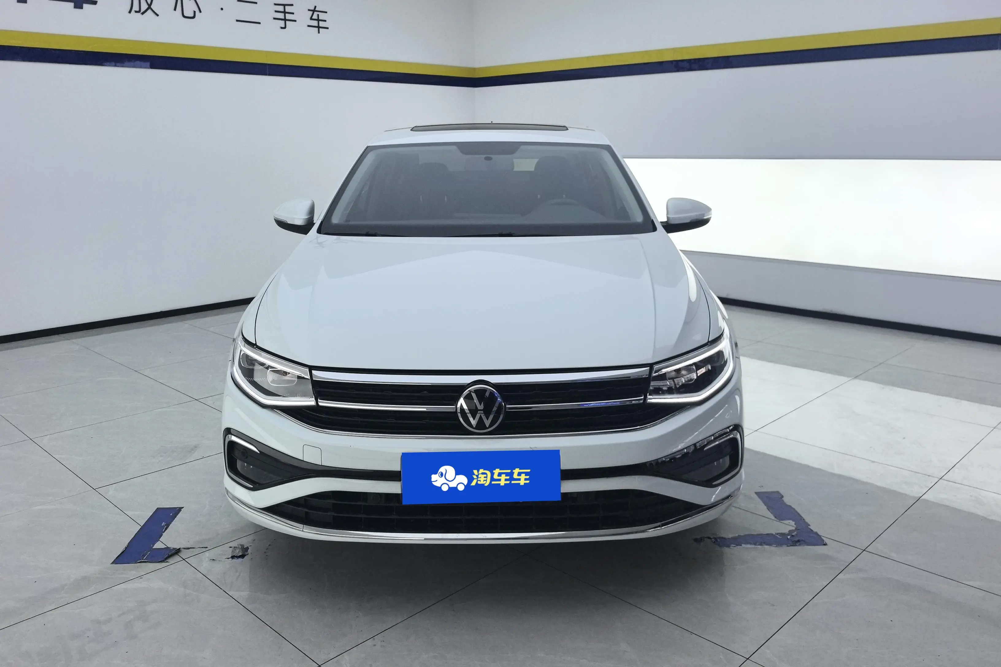 Volkswagen Bora  из Китая