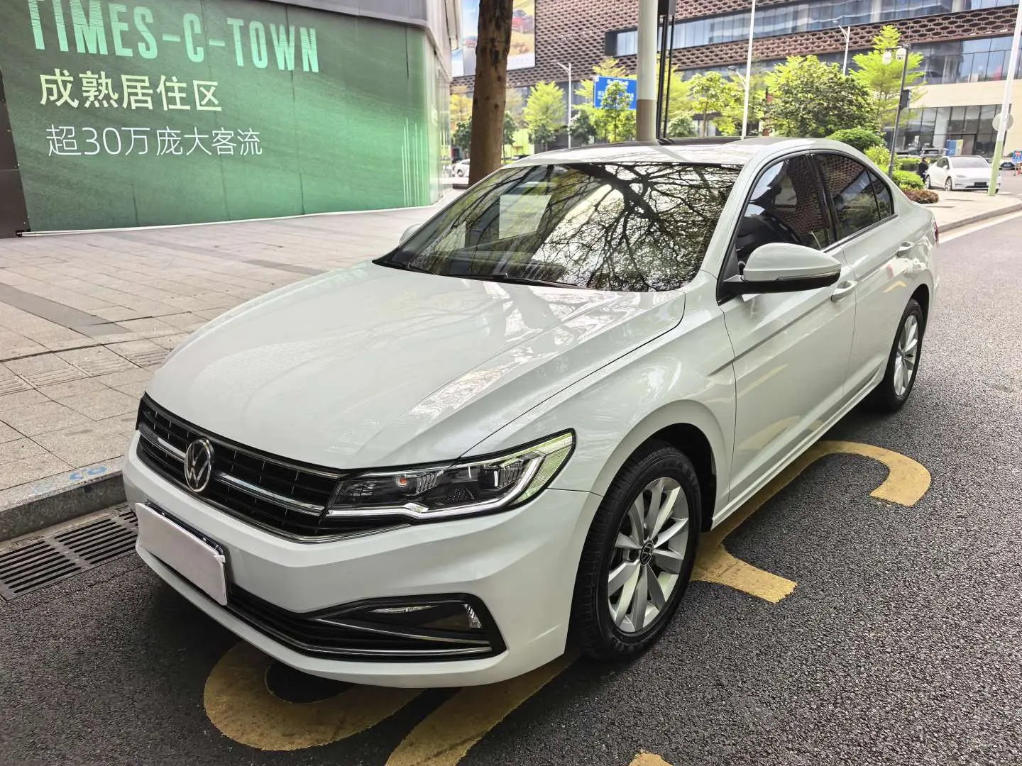 Volkswagen Bora  из Китая