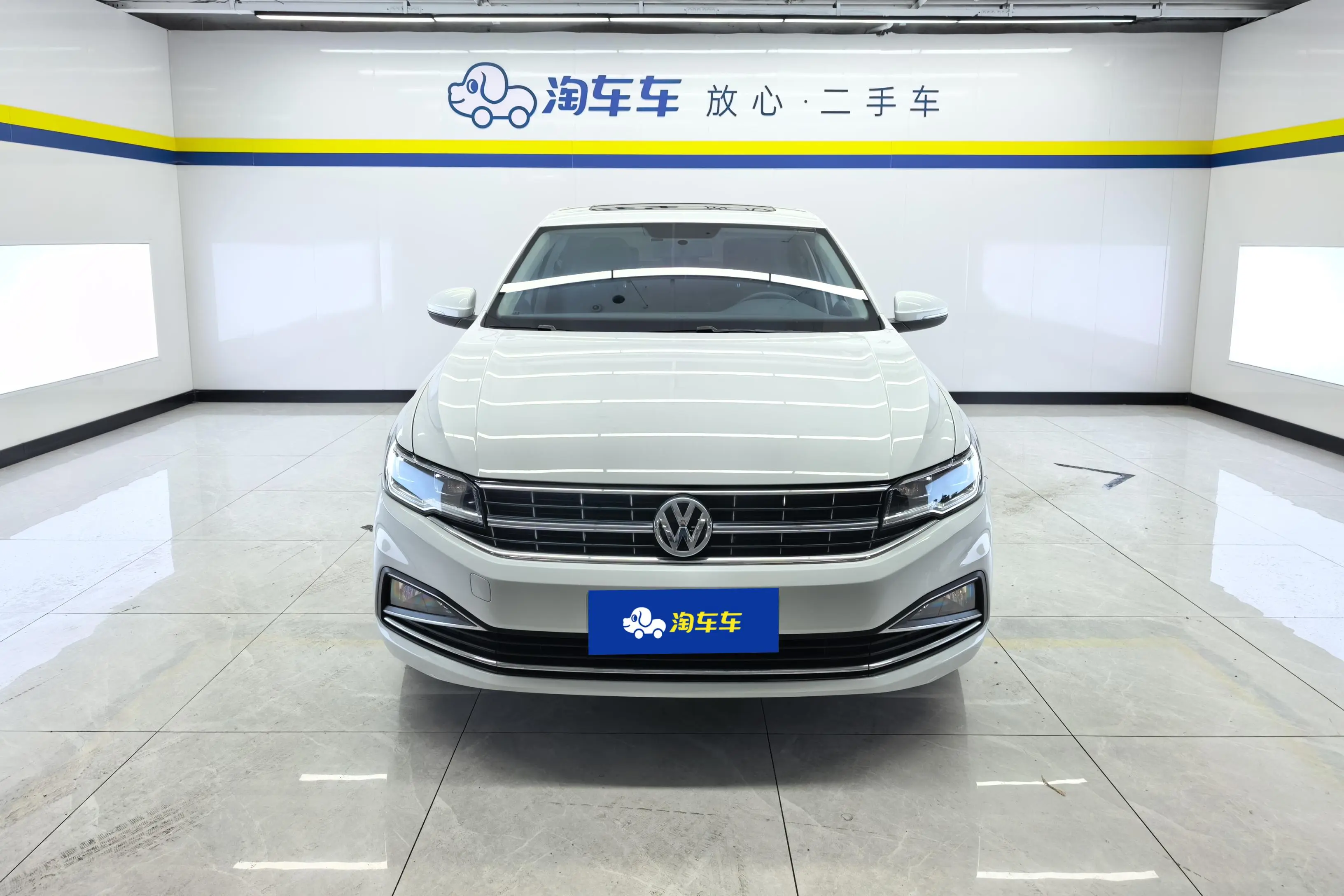 Volkswagen Bora  из Китая